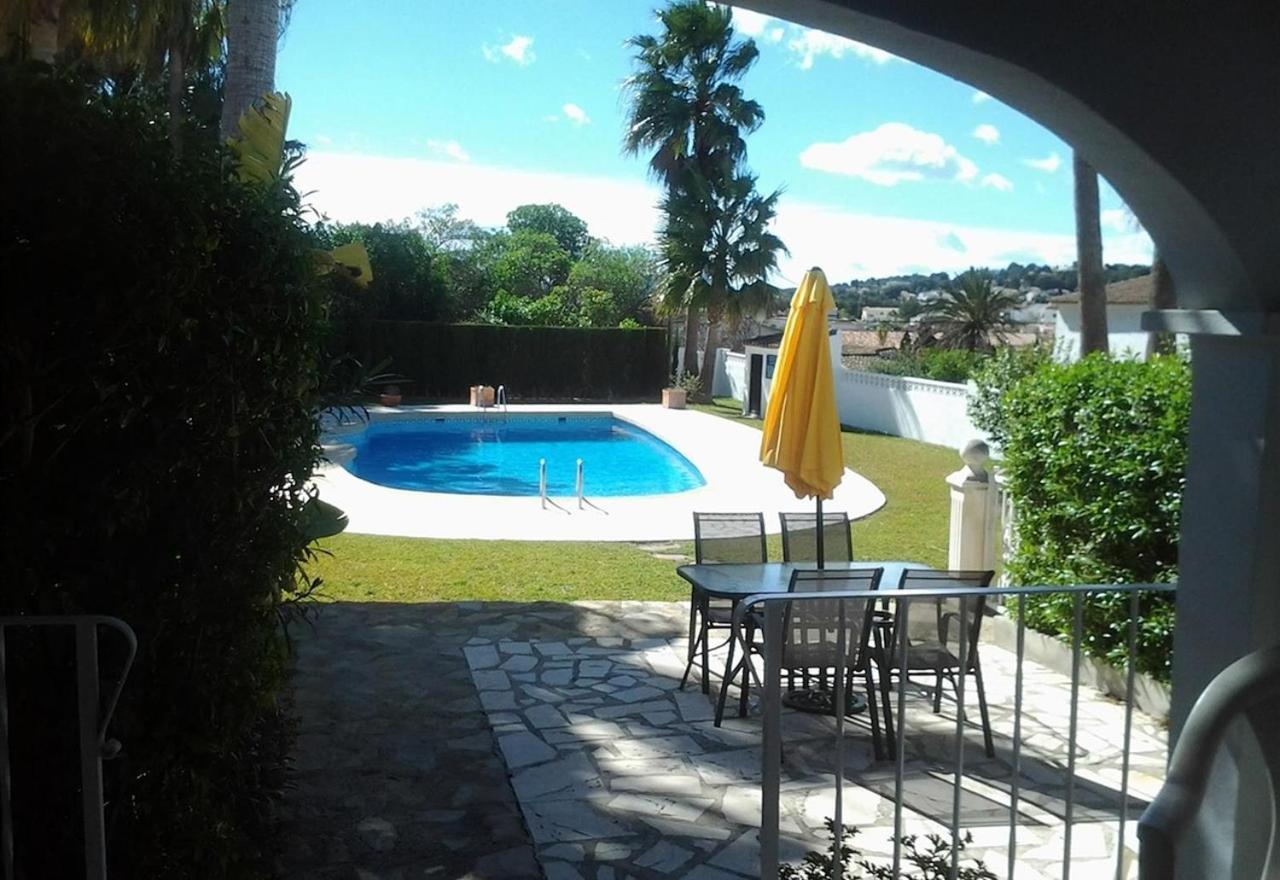 Precioso Bungalow En Moraira/ Lovely Bungalow In Moraira Villa ภายนอก รูปภาพ